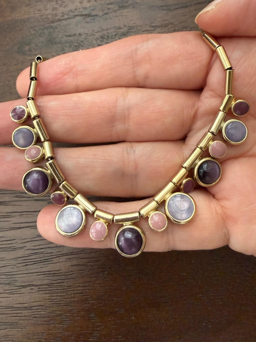 Gold Tone tubular bead Necklace Pearlescent Opalescent purple & Pink Cabochon